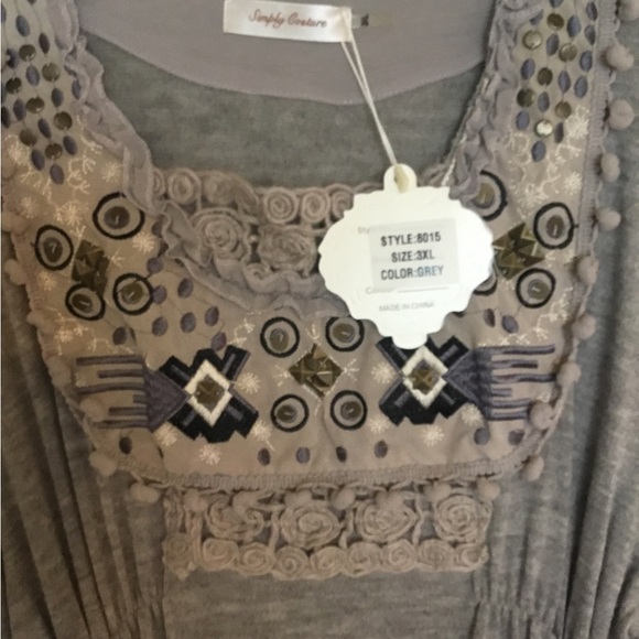 NWT Simply Couture Long Sleeve Women’s Top - Picture 2 of 16